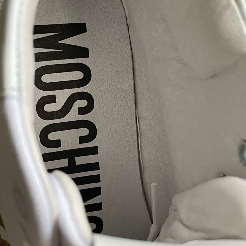 Moschino High top sneakers canvas White/ Gold Versatile aesthetic - Picture 6 of 10